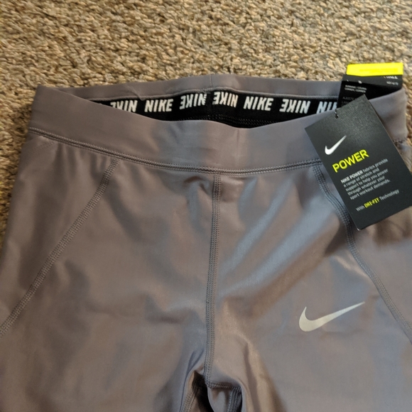 Nike running tight - Picture 4 of 6